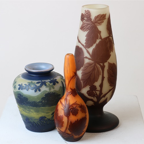 Homes and Interiors - Online